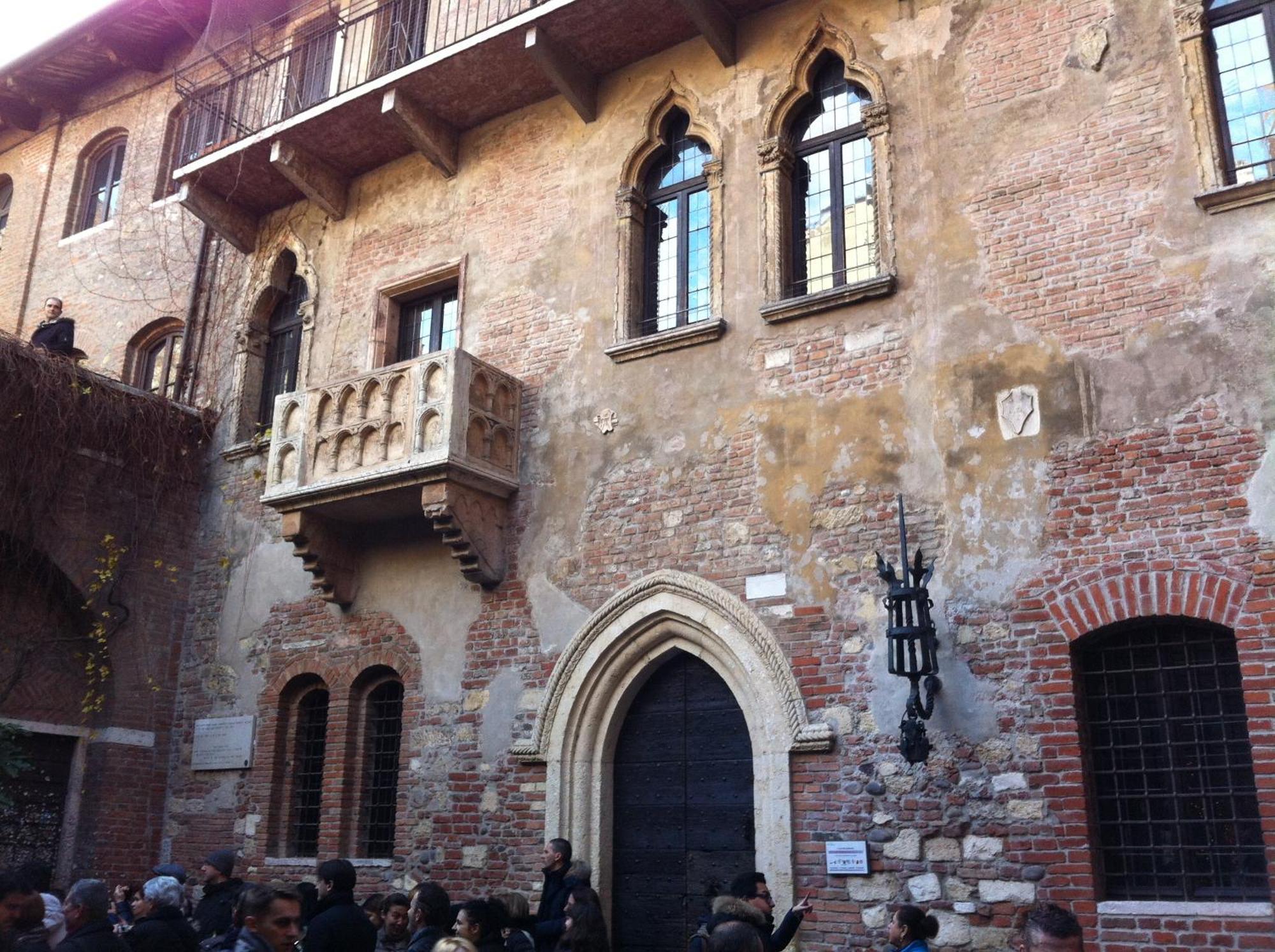 Design & Luxury Apartment Verona Exterior photo
